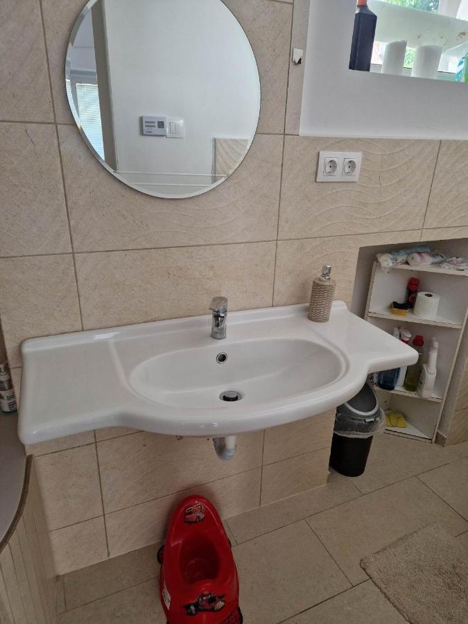 Holiday home Tifani *